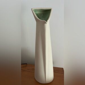 Álsol stoneware and ceramic sangria pitcher